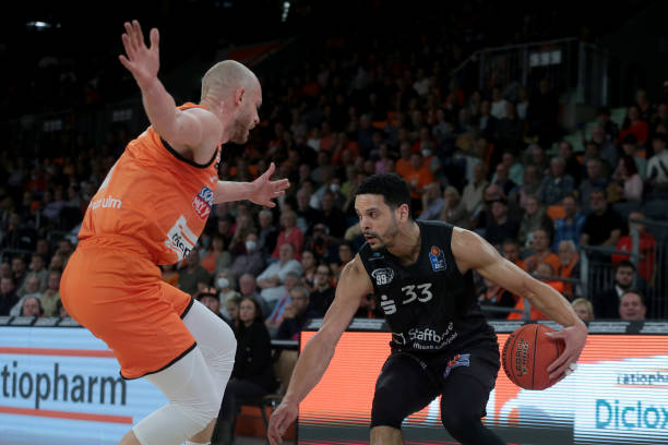 持续奋斗 持续奋斗