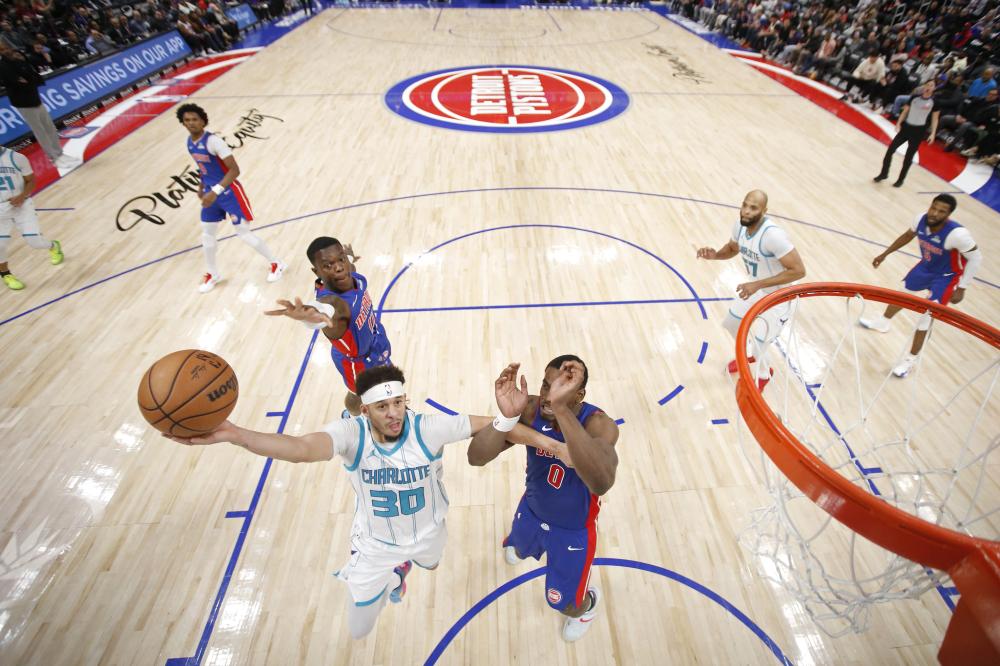 吸引防守 吸引防守