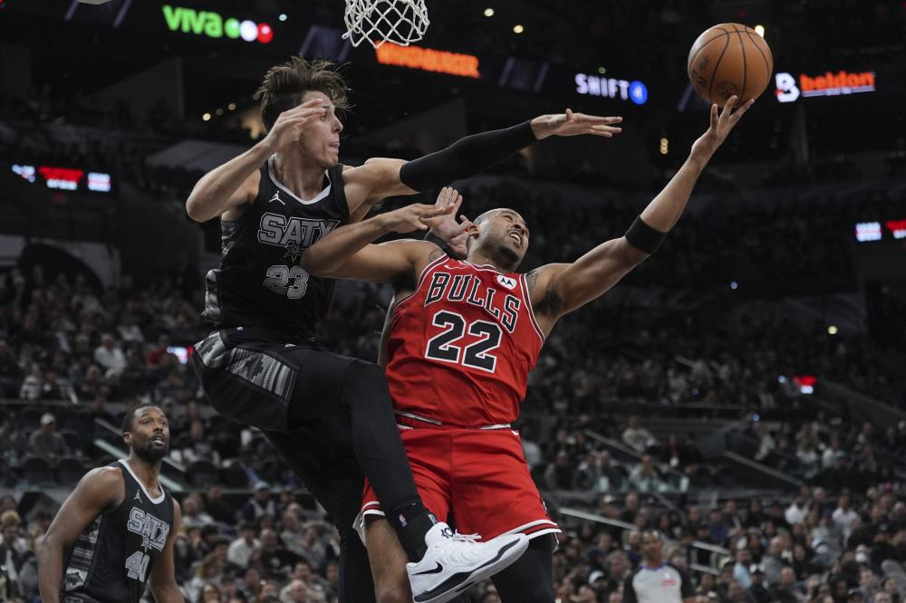 相比之下 相比之下