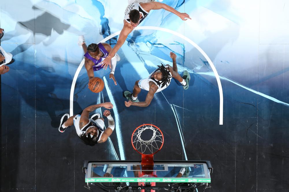 在全球社交 在全球社交